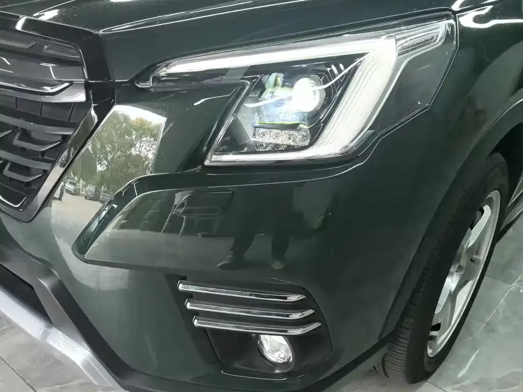 Subaru Forester 2023 из CN, фото 8