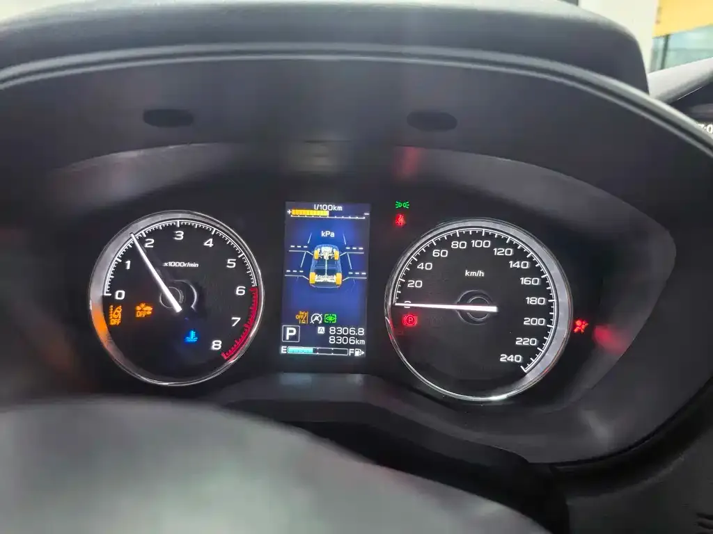 Subaru Forester 2023 из CN, фото 3