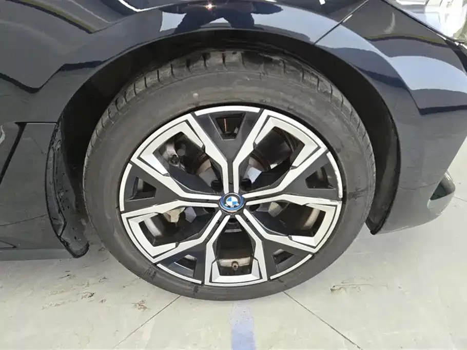 BMW i3 2024 из CN, фото 7