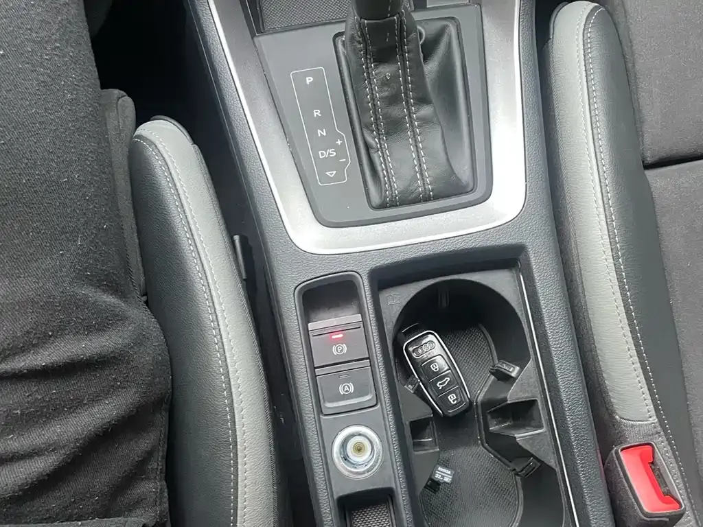Audi Q3 2023 из CN, фото 10