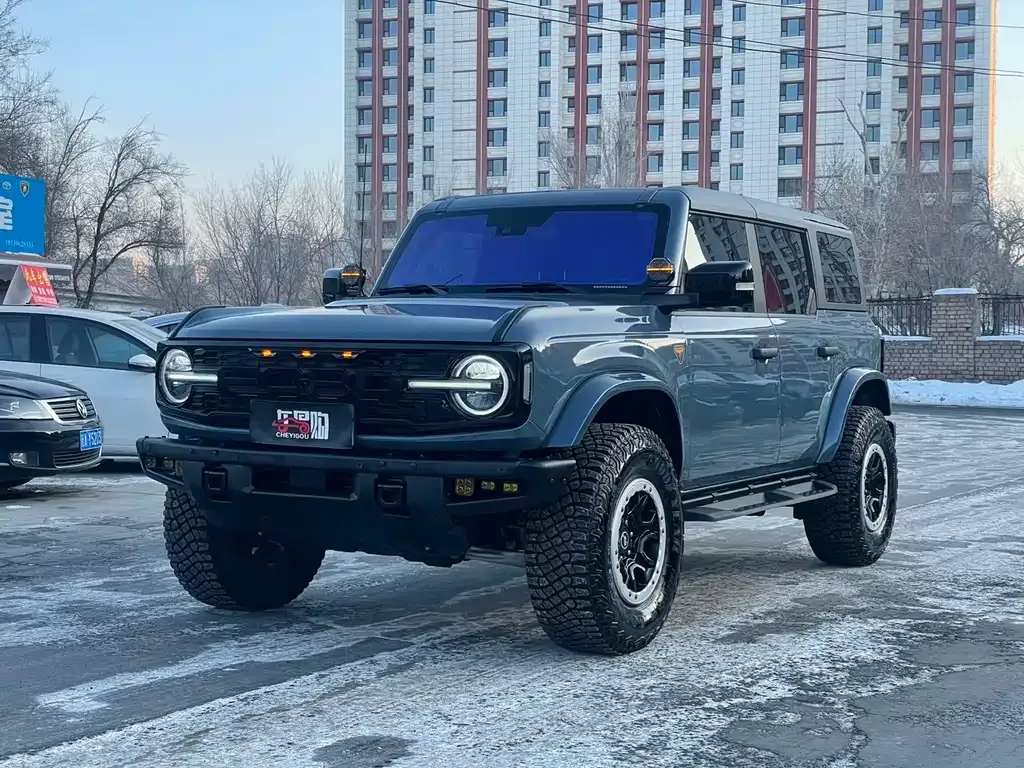 Ford Bronco 2024 из CN, фото 1