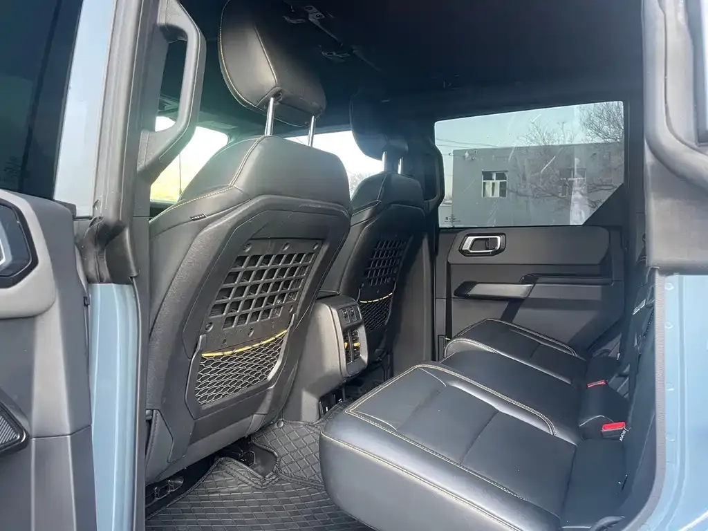 Ford Bronco 2024 из CN, фото 5