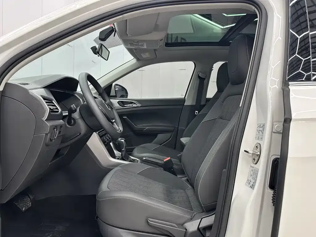 Volkswagen T-Cross 2021 из CN, фото 10