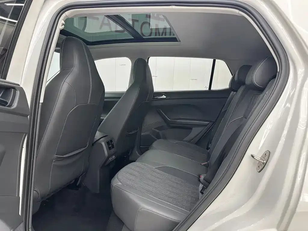 Volkswagen T-Cross 2021 из CN, фото 8