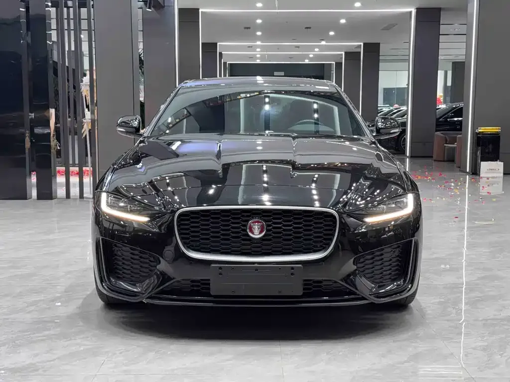 Jaguar XEL 2023 из CN, фото 7