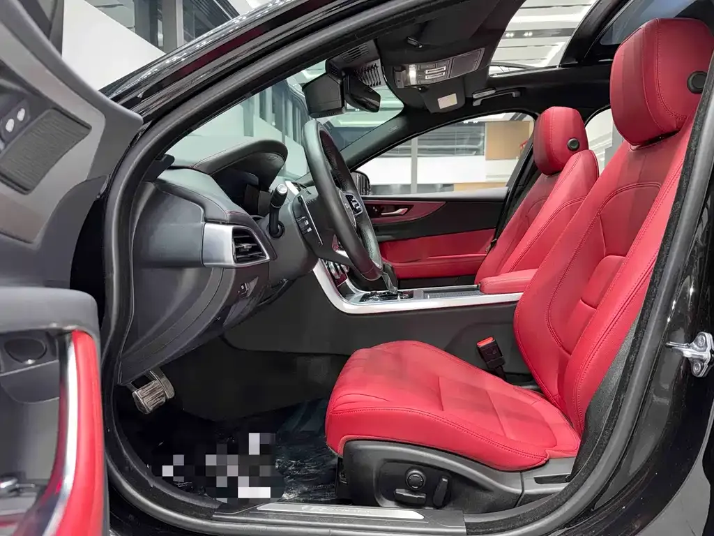 Jaguar XEL 2023 из CN, фото 4
