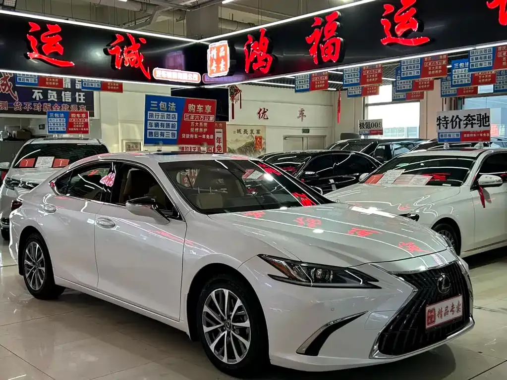 Lexus ES 2023 из CN, фото 2