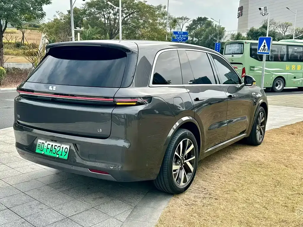 Li Auto L8 2024 из CN, фото 6