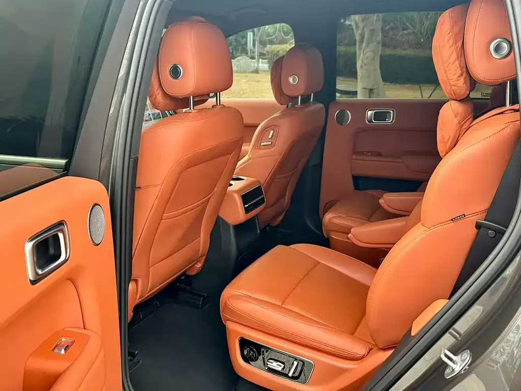 Li Auto L8 2024 из CN, фото 2