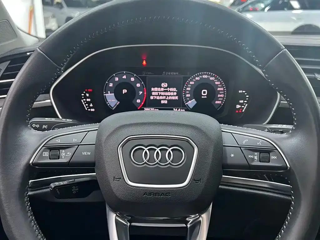 Audi Q3 2021 из CN, фото 5