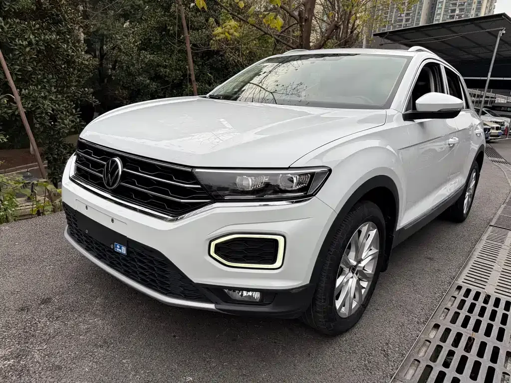 Volkswagen T-Roc 2022 из CN, фото 1