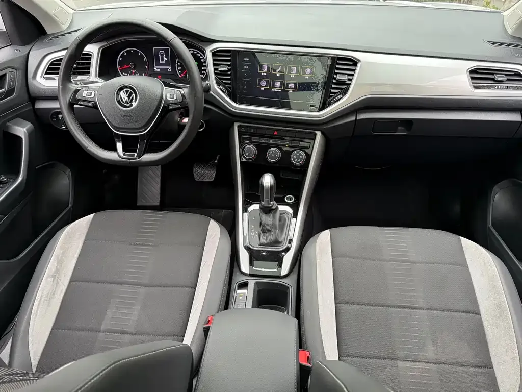 Volkswagen T-Roc 2022 из CN, фото 4