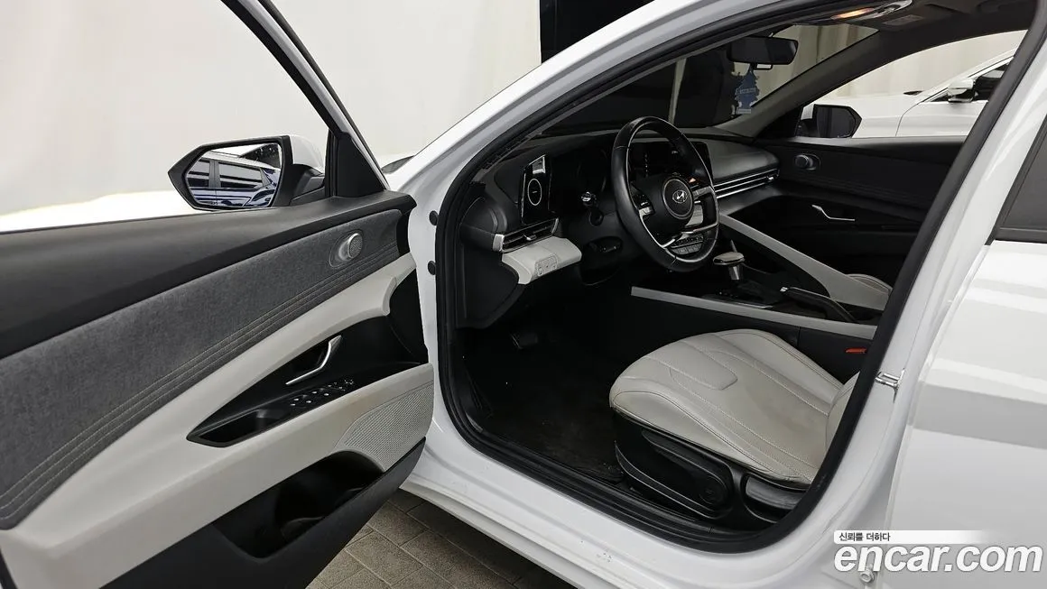 Hyundai AVANTE — фото 6