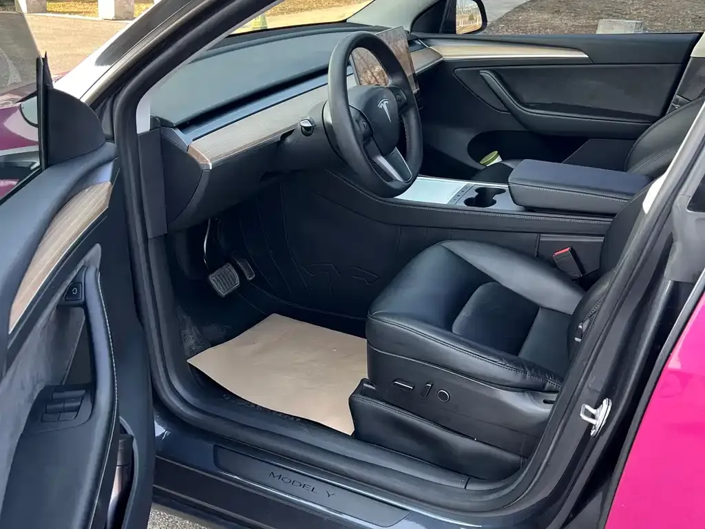 Tesla Model Y 2022 из CN, фото 2