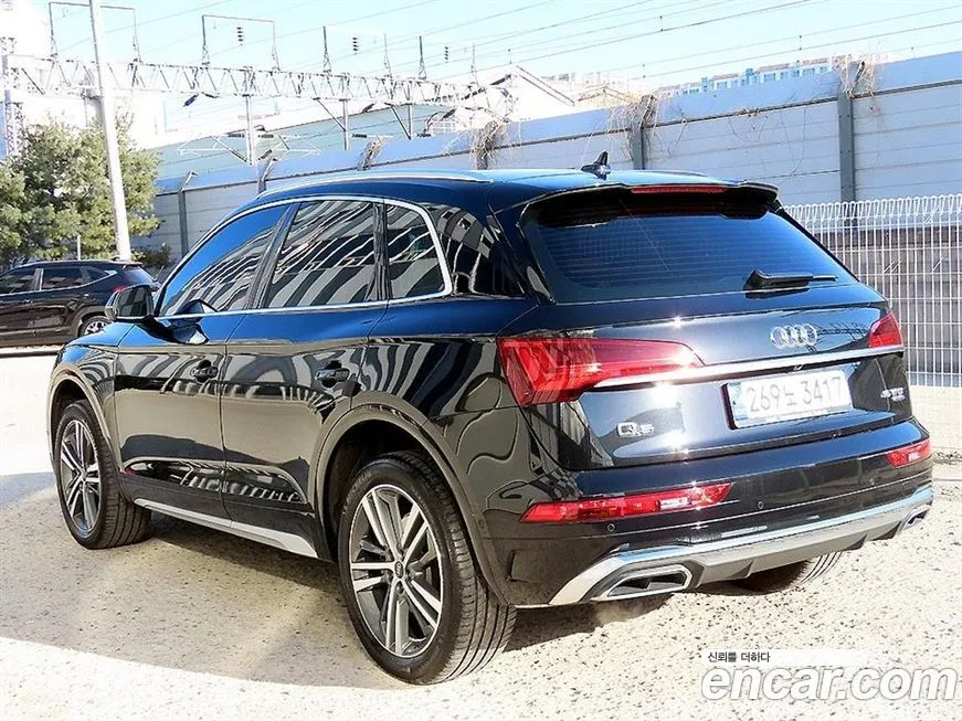 Audi Q5 2023 из KR, фото 6