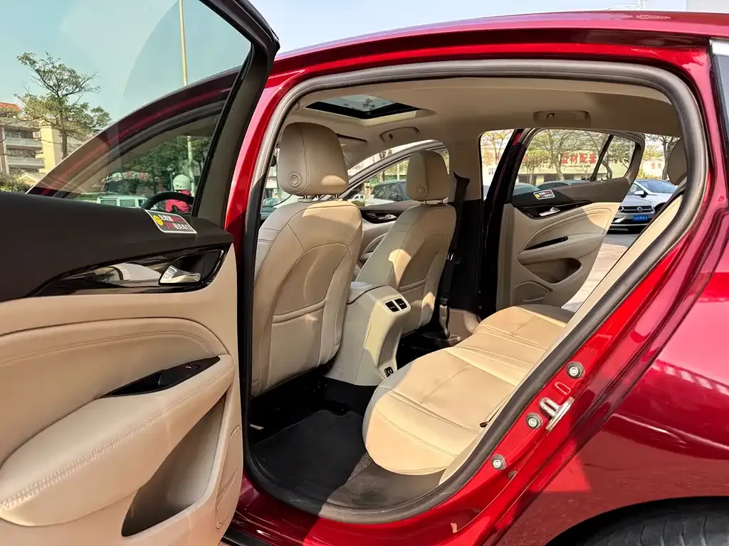 Buick Regal — фото 2