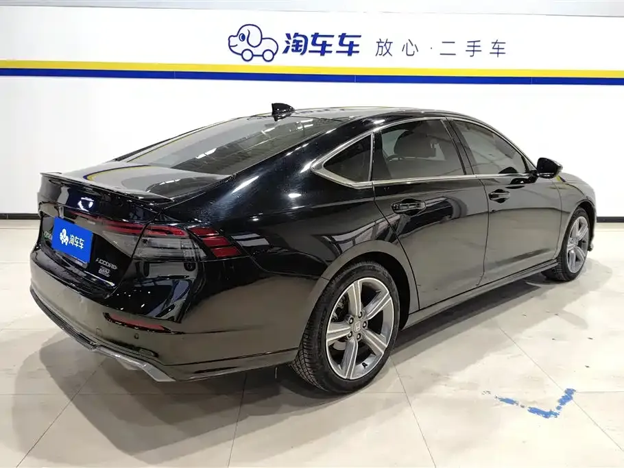 Honda Accord 2024 из CN, фото 9