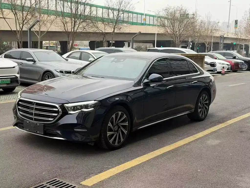 Mercedes-Benz E-Class 2024 из CN, фото 1