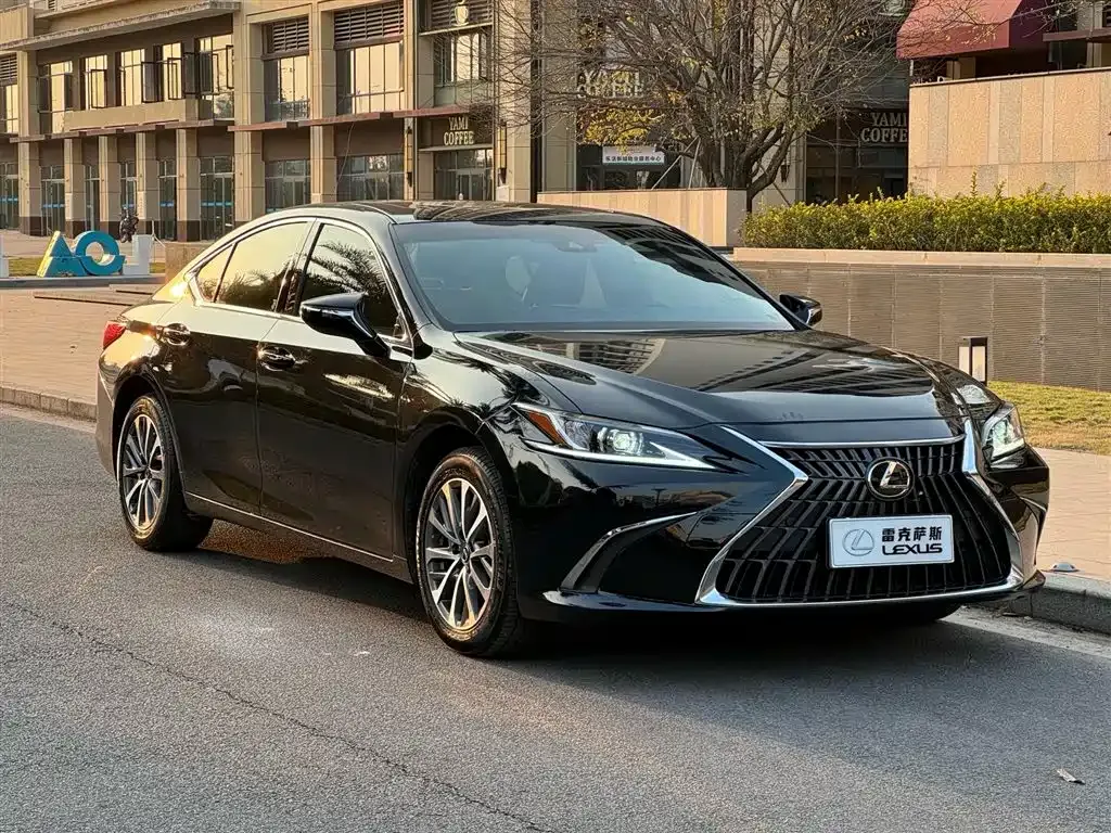 Lexus ES 2022 из CN, фото 6