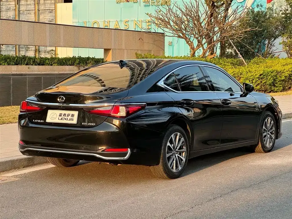 Lexus ES 2022 из CN, фото 4
