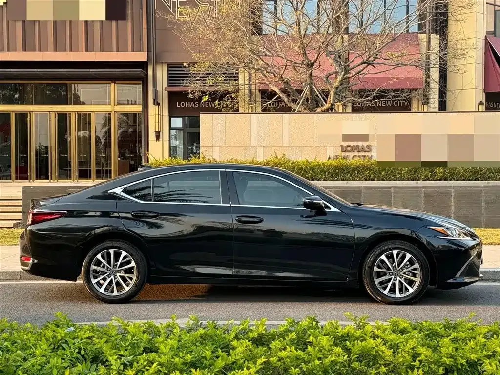 Lexus ES 2022 из CN, фото 5
