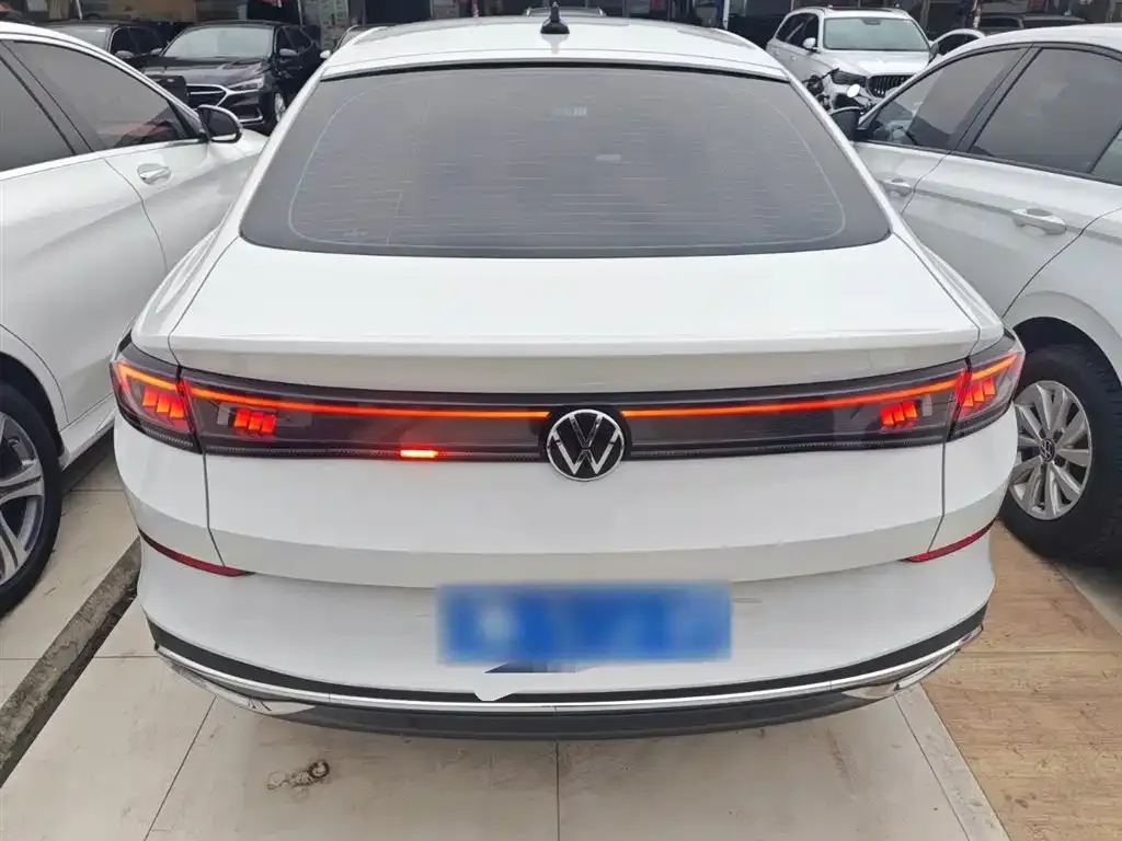 Volkswagen Lamando 2024 из CN, фото 7