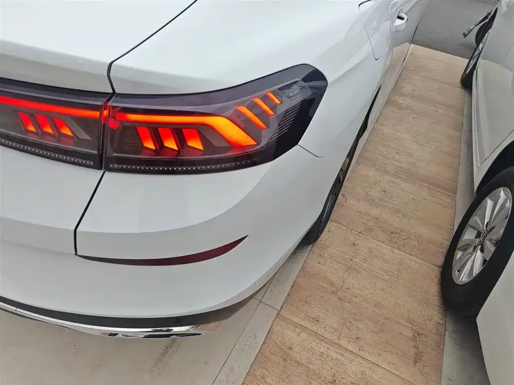 Volkswagen Lamando 2024 из CN, фото 10