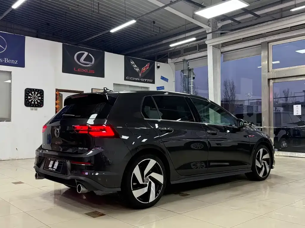 Volkswagen Golf GTI 2024 из CN, фото 4