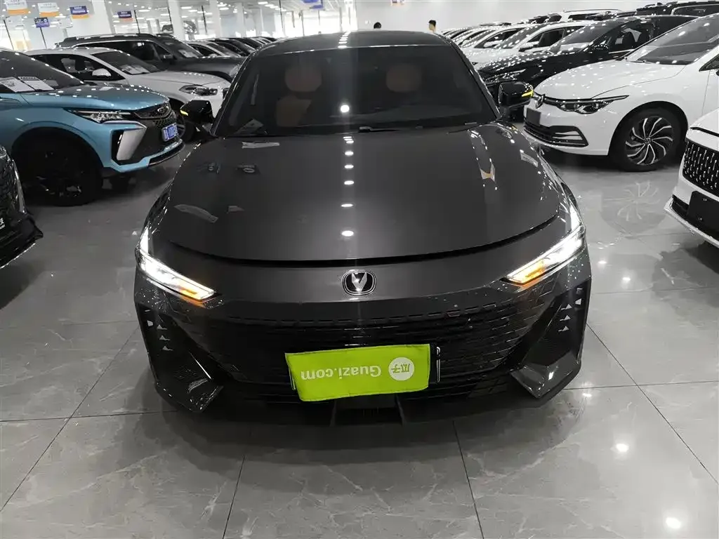 Changan UNI-V iDD 2023 из CN, фото 4