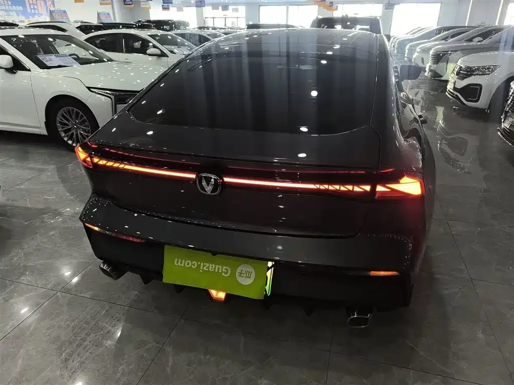 Changan UNI-V iDD 2023 из CN, фото 7