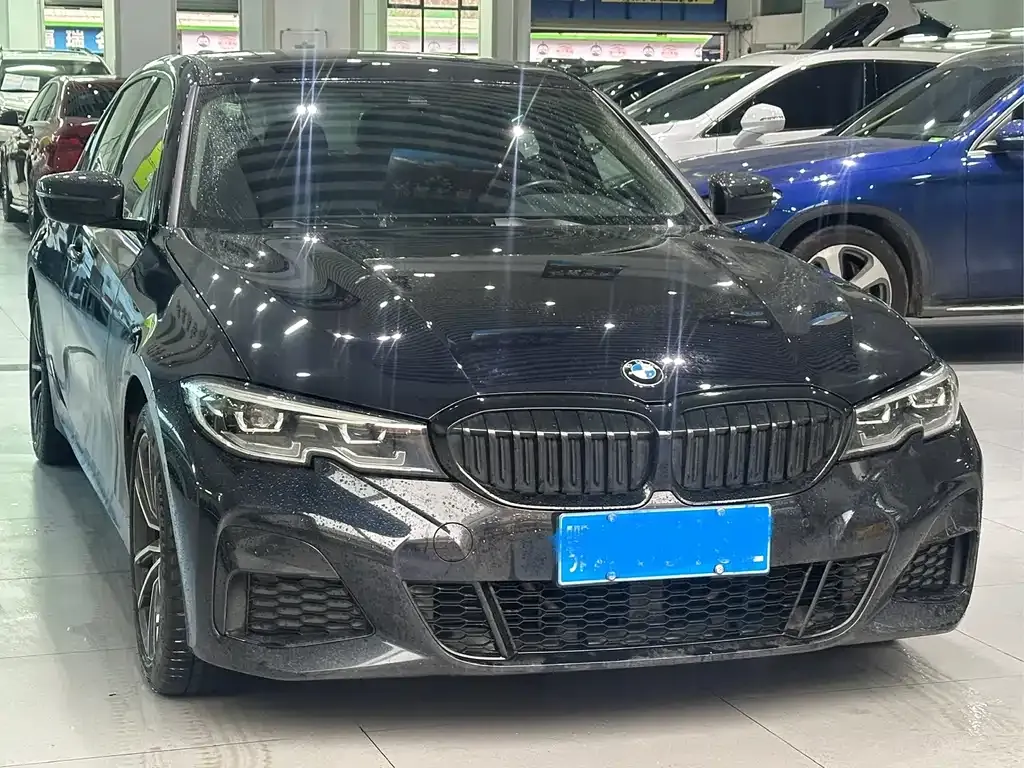 BMW 3 Series 2021 из CN, фото 10