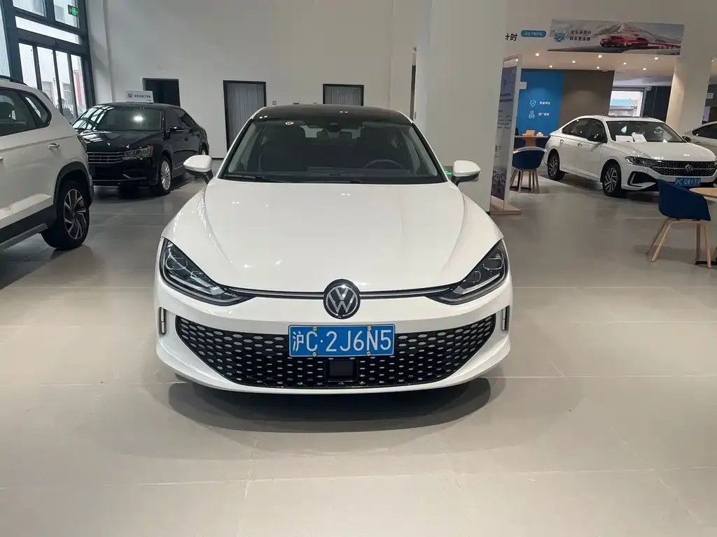 Volkswagen Lamando 2024 из CN, фото 7