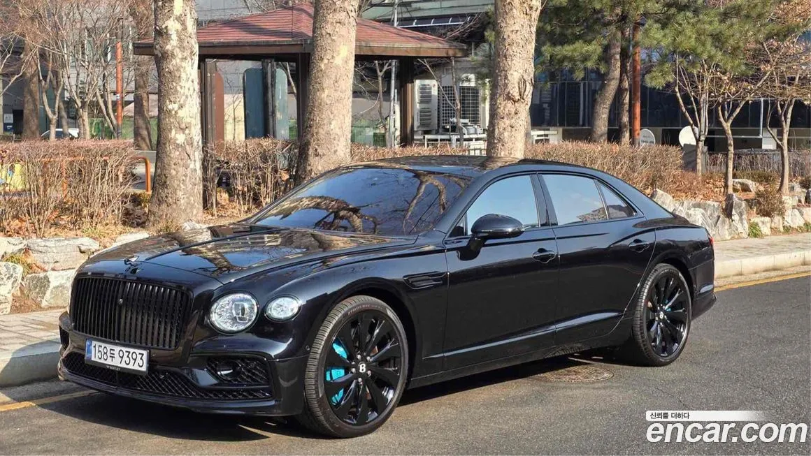 Bentley Flying Spur 2022 из KR, фото 10
