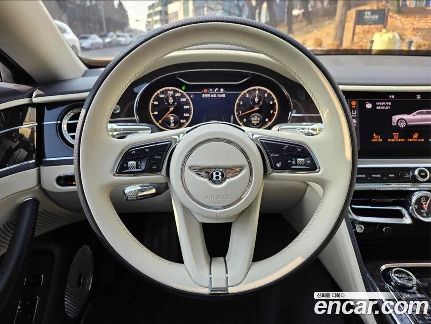 Bentley Flying Spur 2022 из KR, фото 2