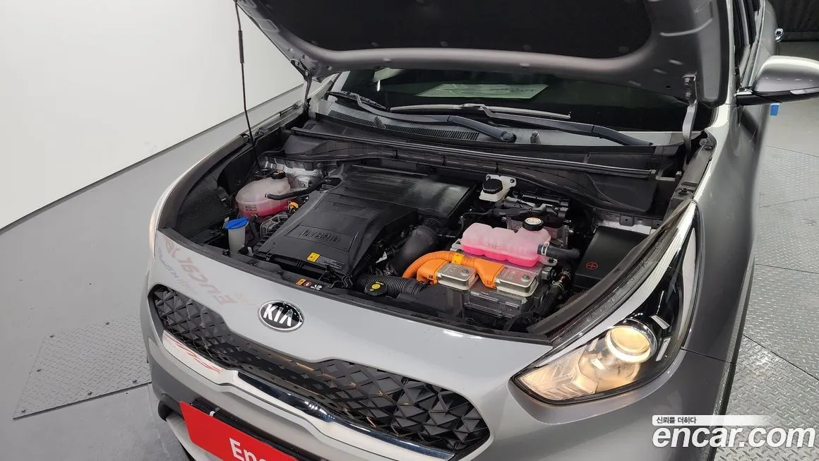 Kia Niro — фото 10