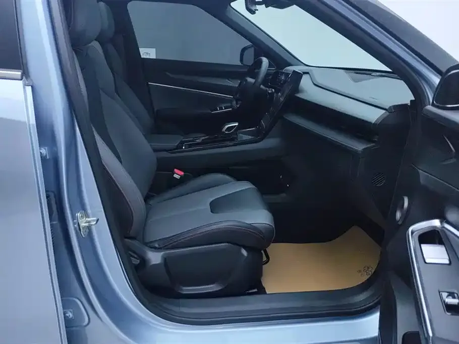 Geely Boyue 2024 из CN, фото 5