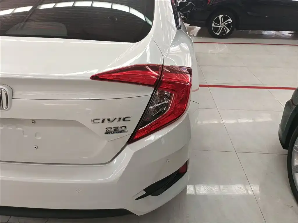 Honda Civic 2021 из CN, фото 7