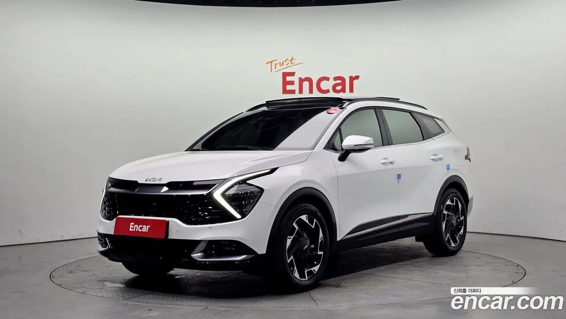Kia Sportage — фото 1