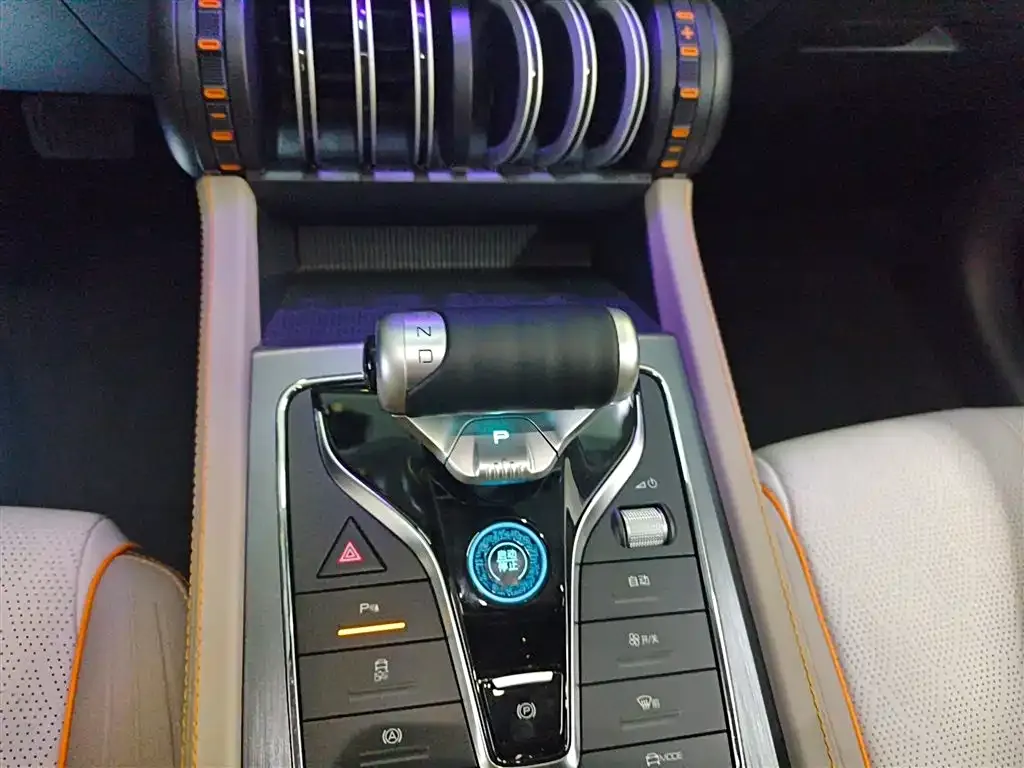 BYD Yuan Plus 2023 из CN, фото 8