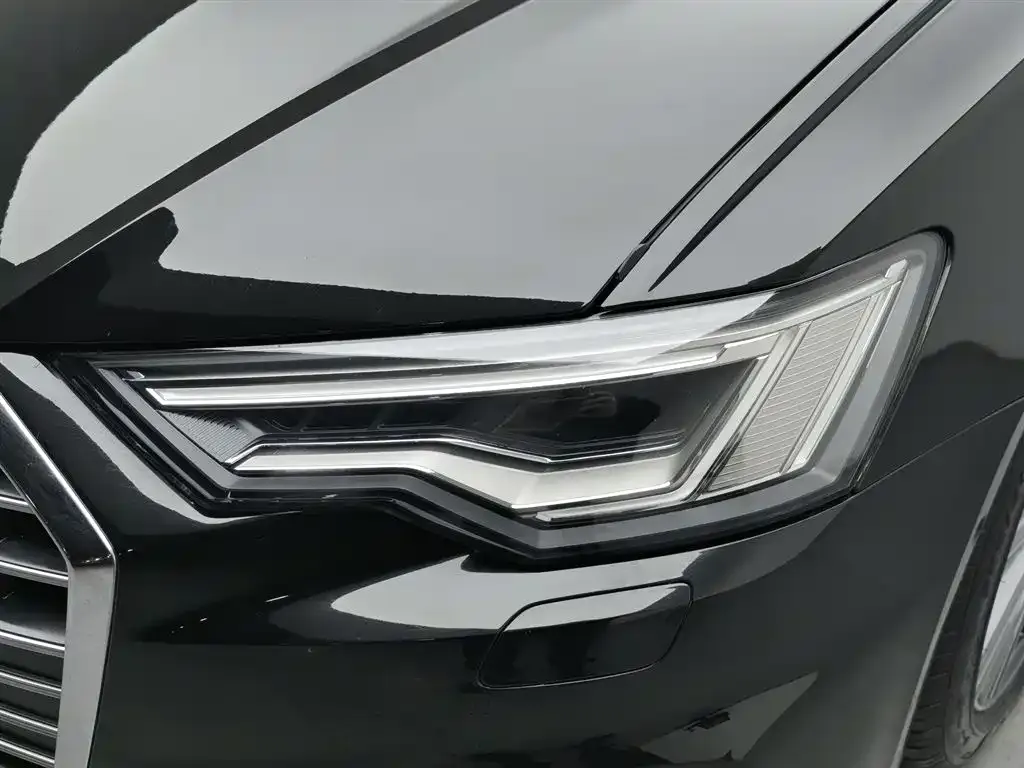 Audi A6L 2021 из CN, фото 6