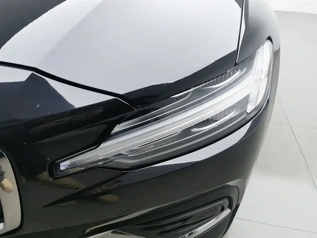 Volvo S60 2022 из CN, фото 10