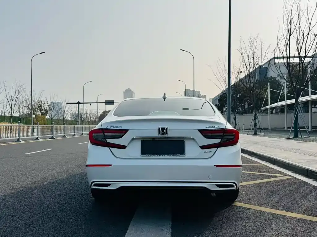 Honda Accord 2023 из CN, фото 2