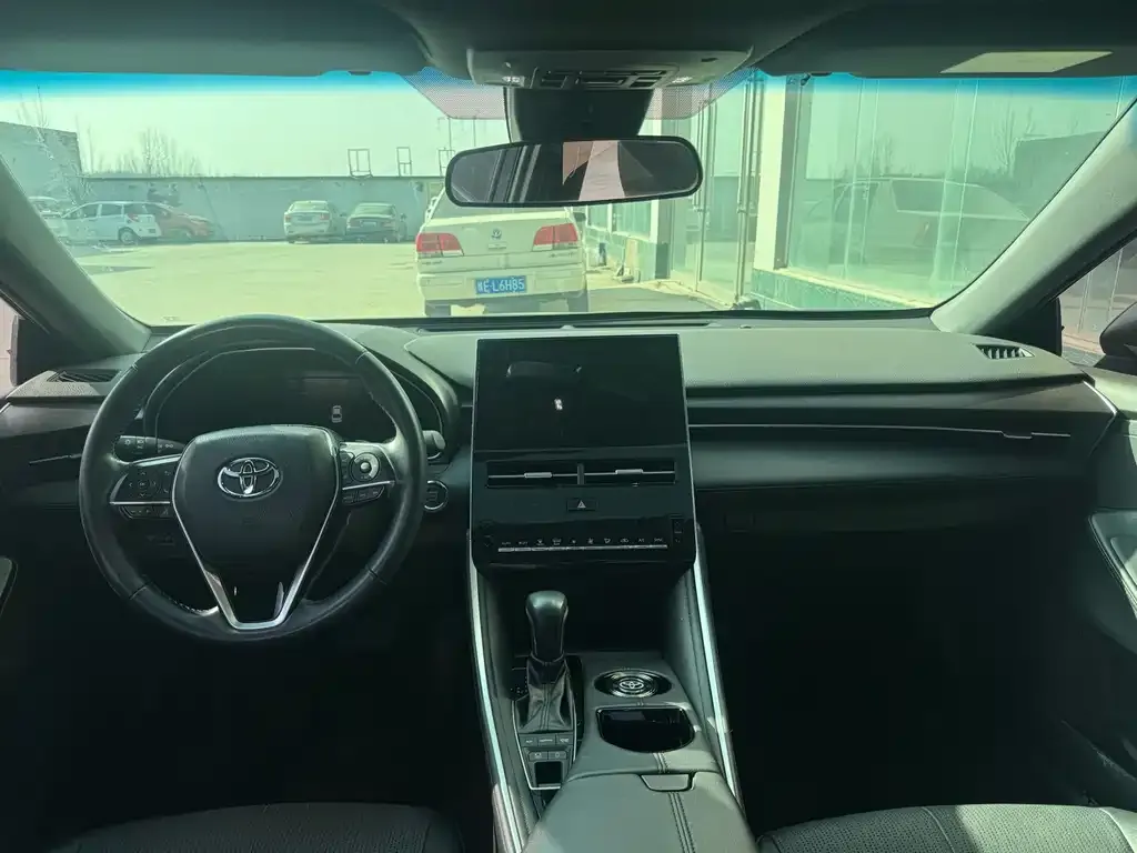 Toyota Avalon 2022 из CN, фото 3