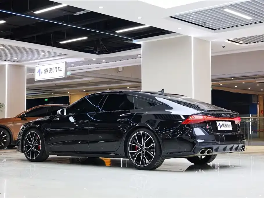 Audi S7 2022 из CN, фото 7