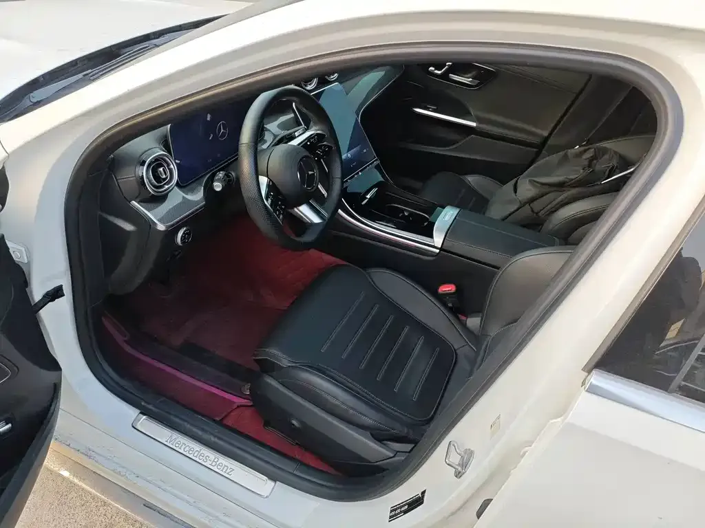 Mercedes-Benz C-Class 2023 из CN, фото 2