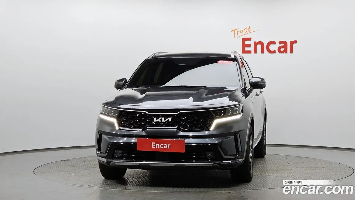 Kia Sorento — фото 8