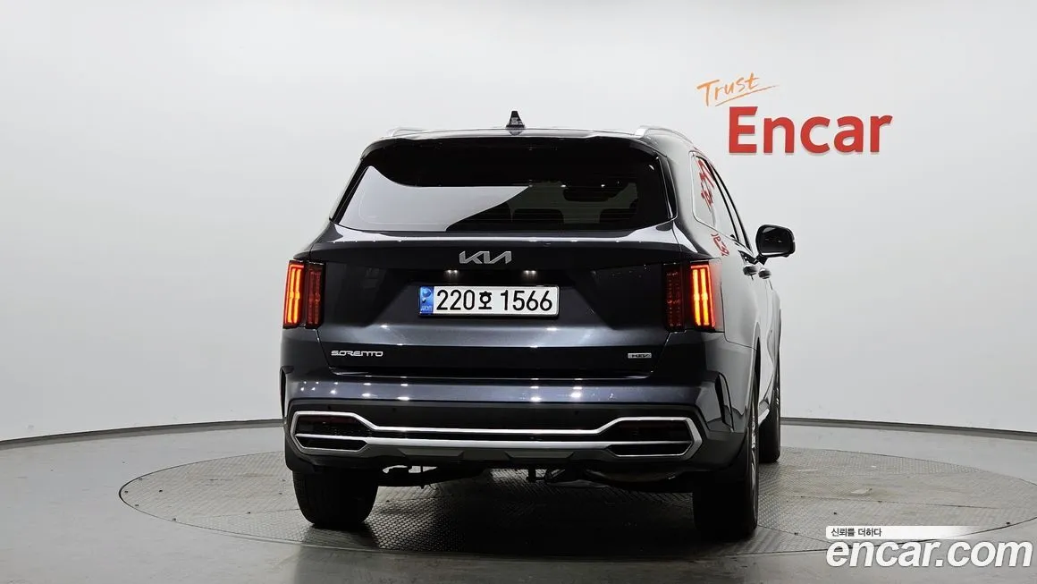 Kia Sorento — фото 3