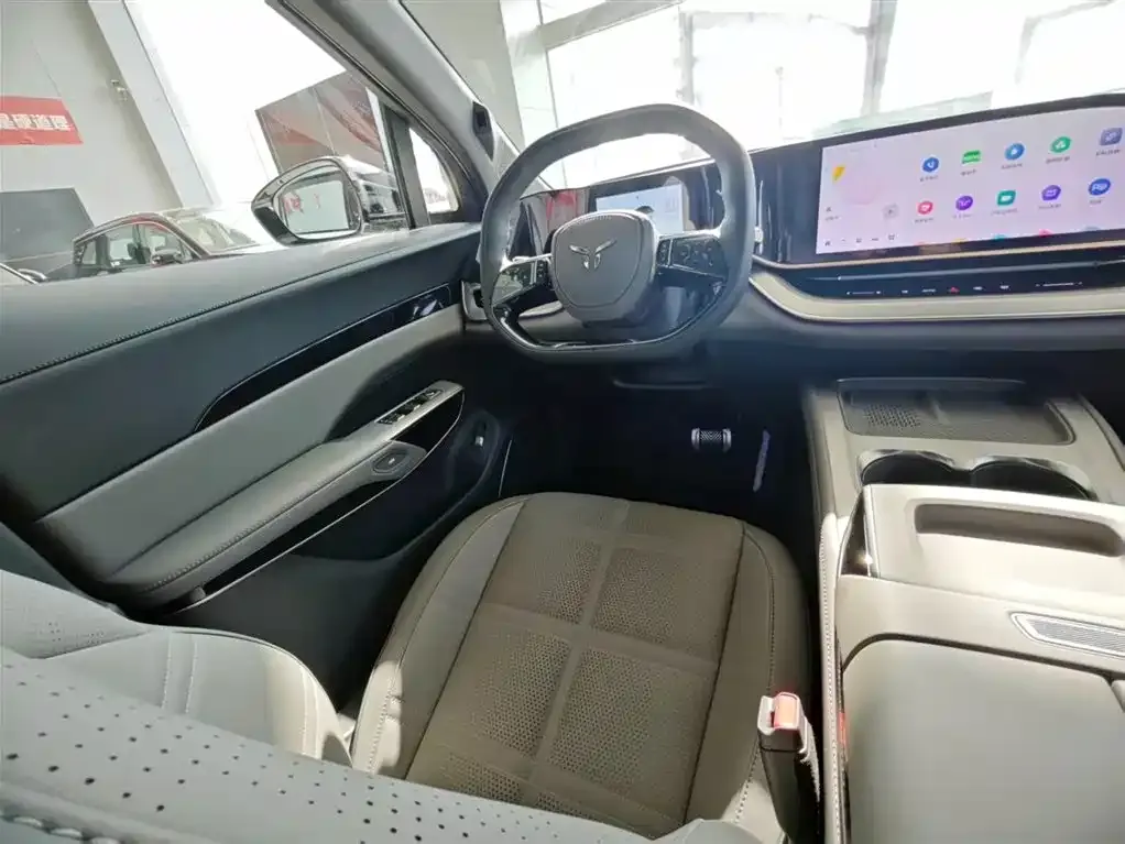 Hongqi Tiangong 08 2025 из CN, фото 3