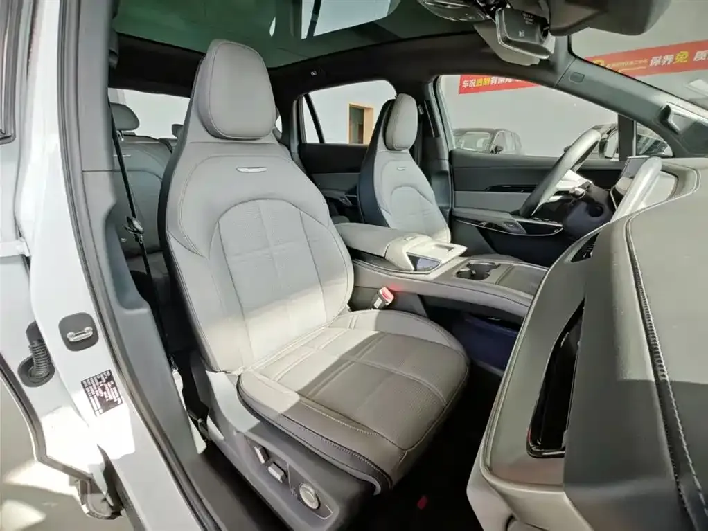 Hongqi Tiangong 08 2025 из CN, фото 6