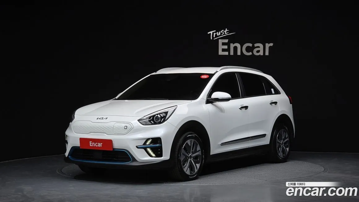 Kia Niro — фото 1